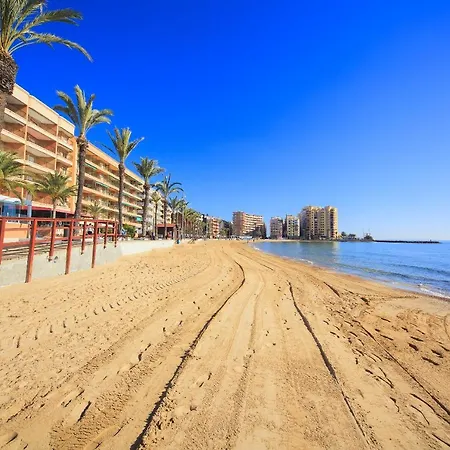 Apartment Piso 2 Dormitorios, Equipado, 5 Min Playa Del Cura *