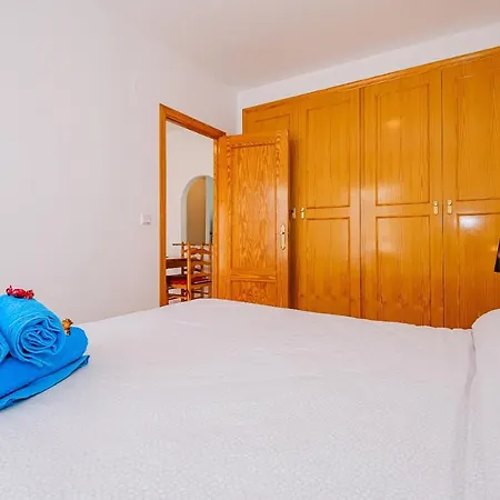 Piso 2 Dormitorios, Equipado, 5 Min Playa Del Cura Torrevieja